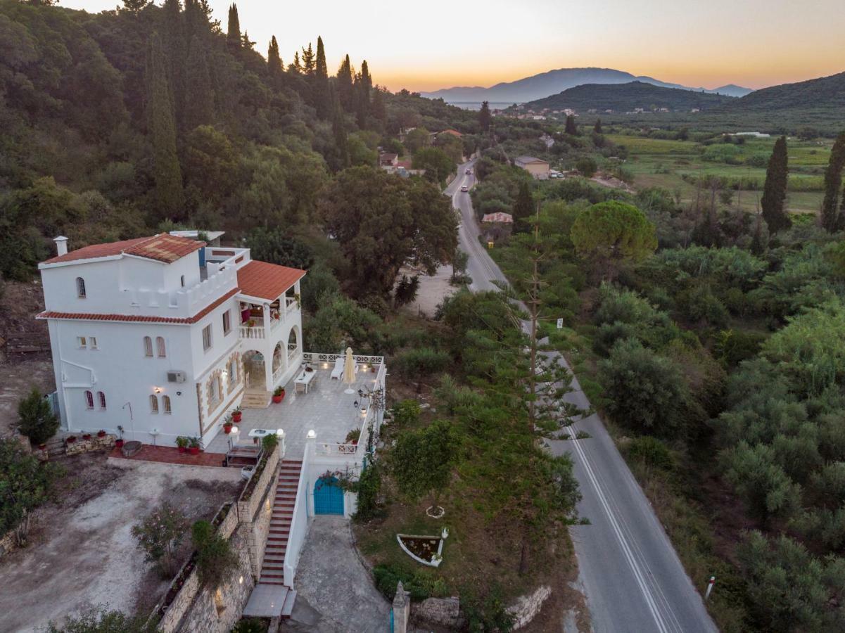 Amalia Country House Áno Yerakaríon Exterior foto